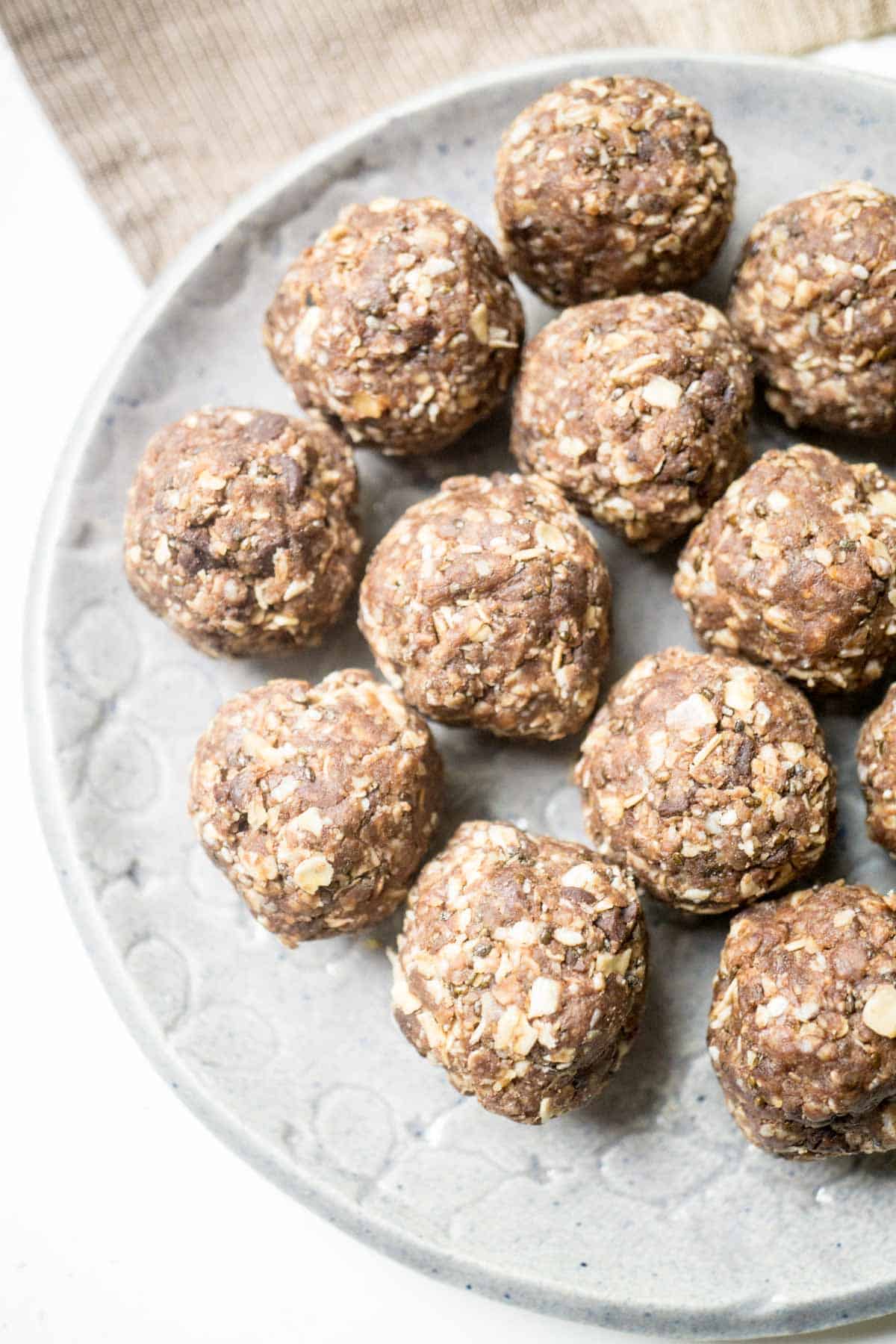 energy balls chocolate mint 