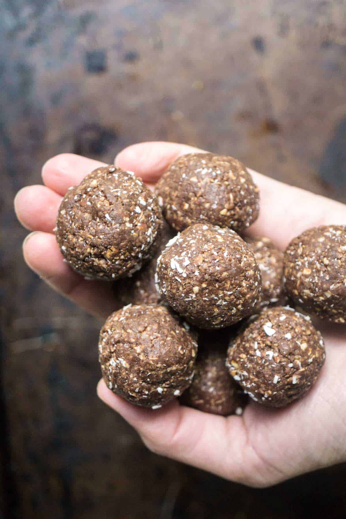 energy balls mocha coconut